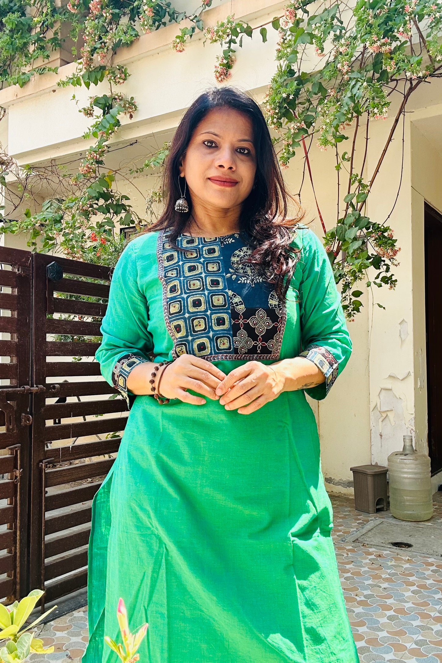 Green handloom cotton solid kurti