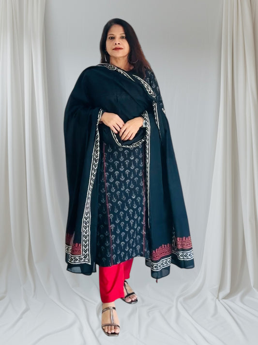 Black block print straight Kurti set 3
