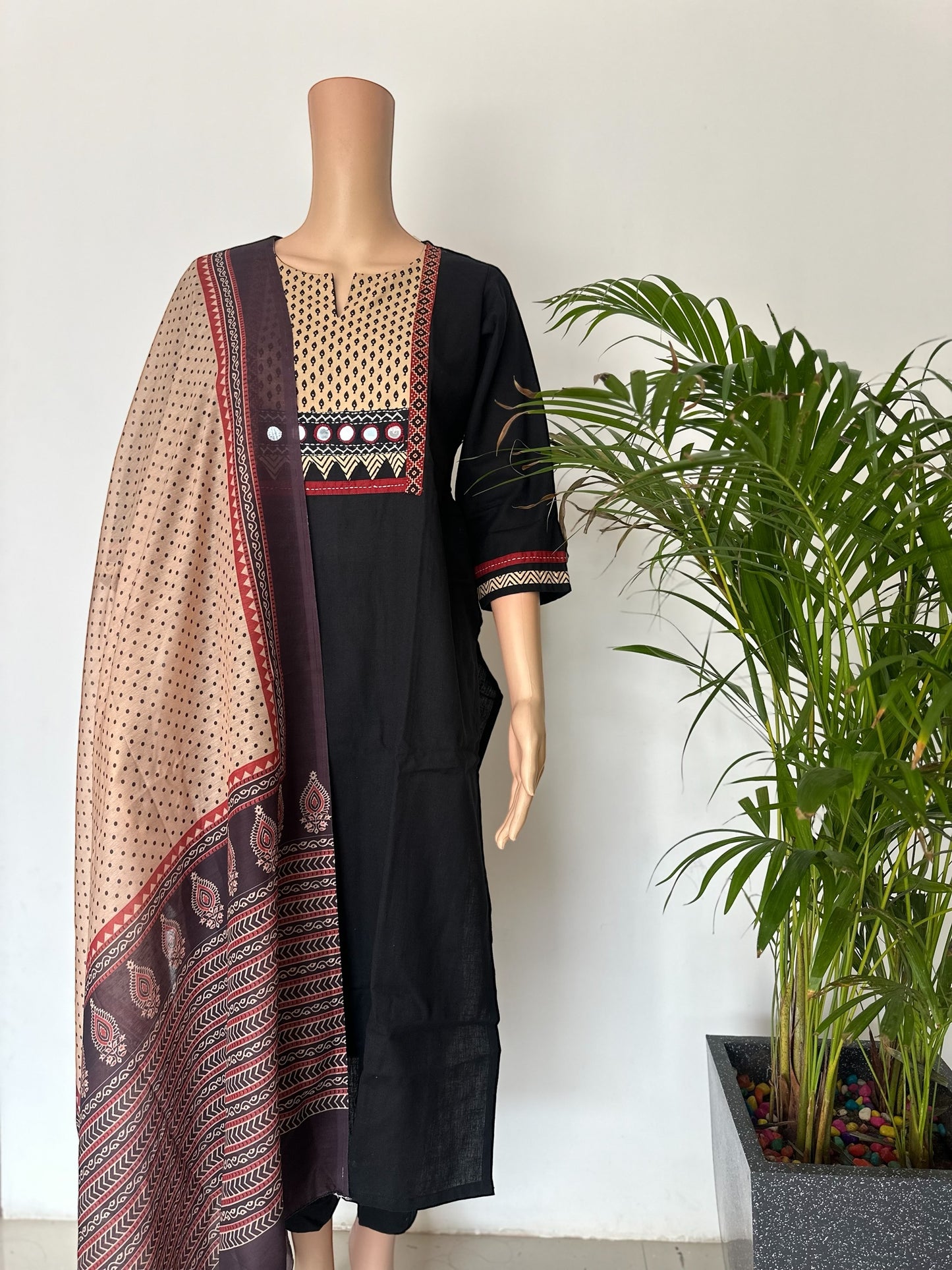 Black cotton solid kurti set