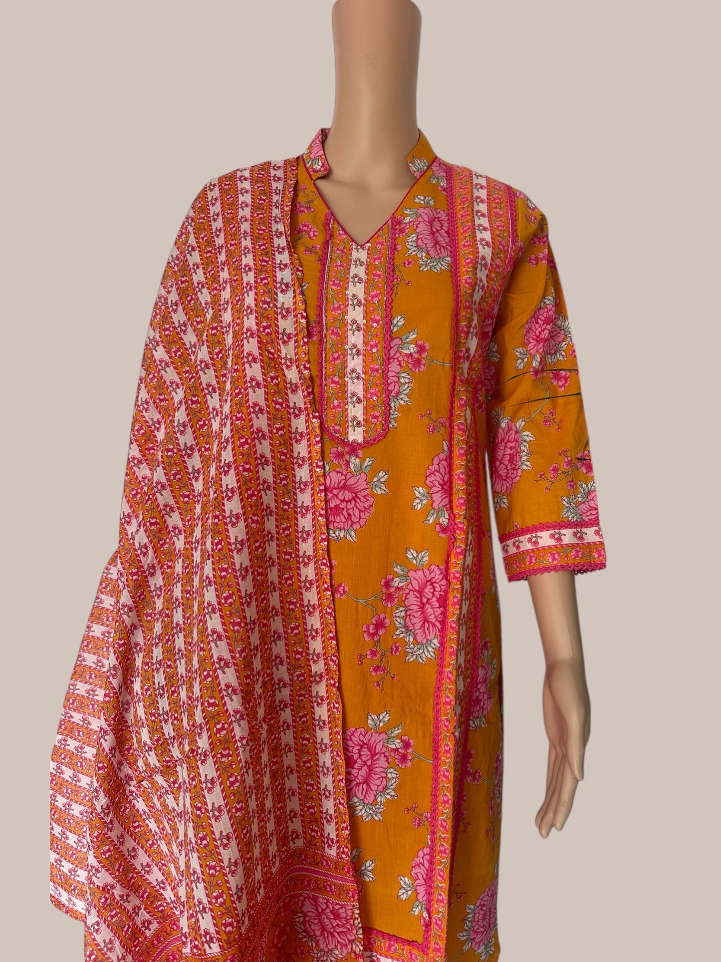 Yellow printed straight Kurti set