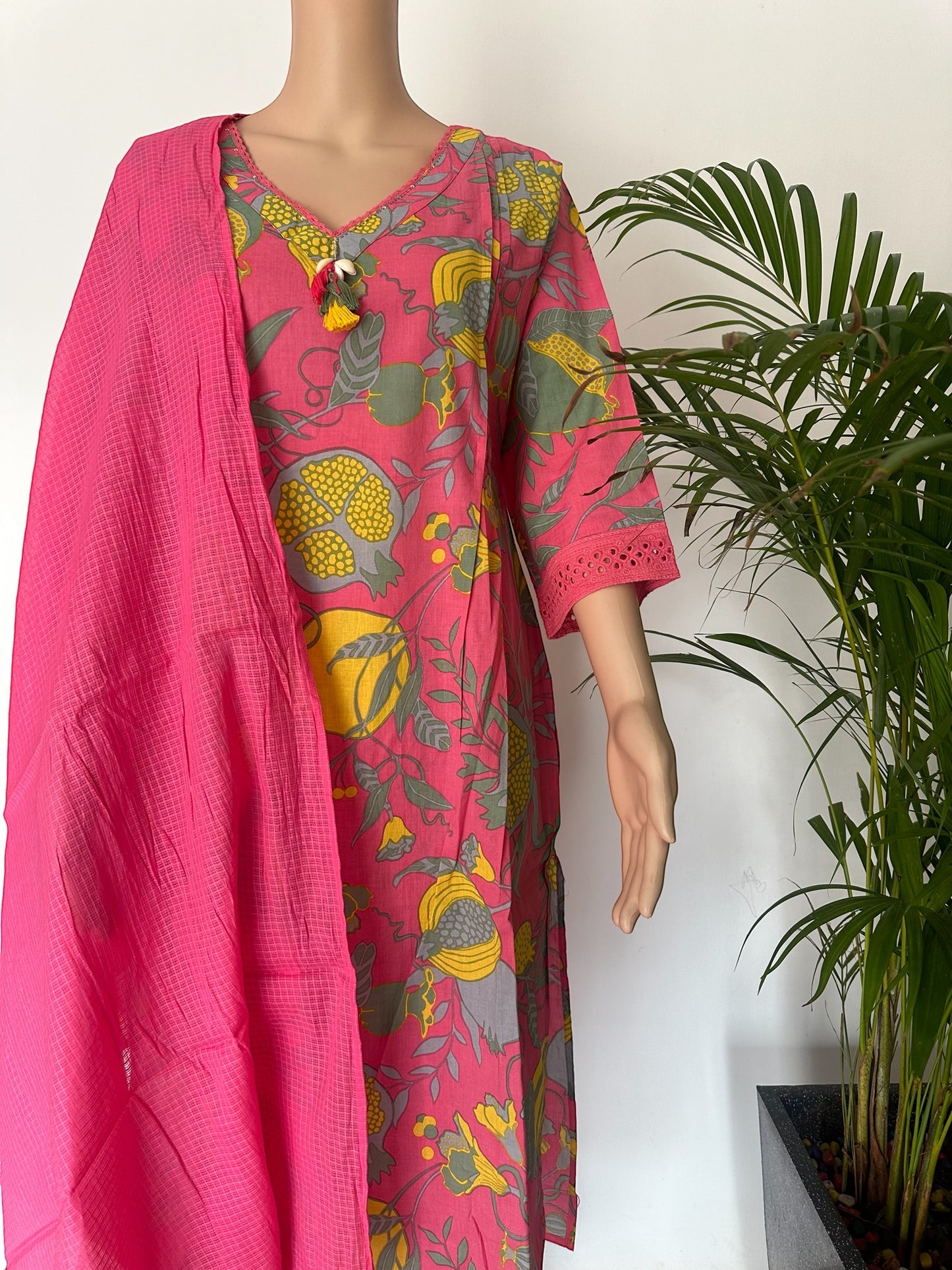 Pink printed straight Kurti set