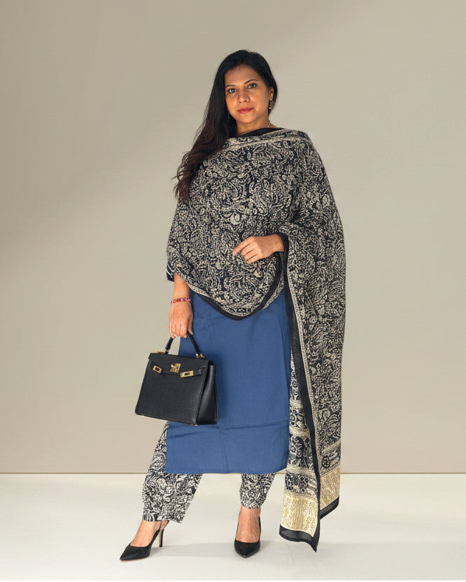 Blue cotton kurti set with appliqué work