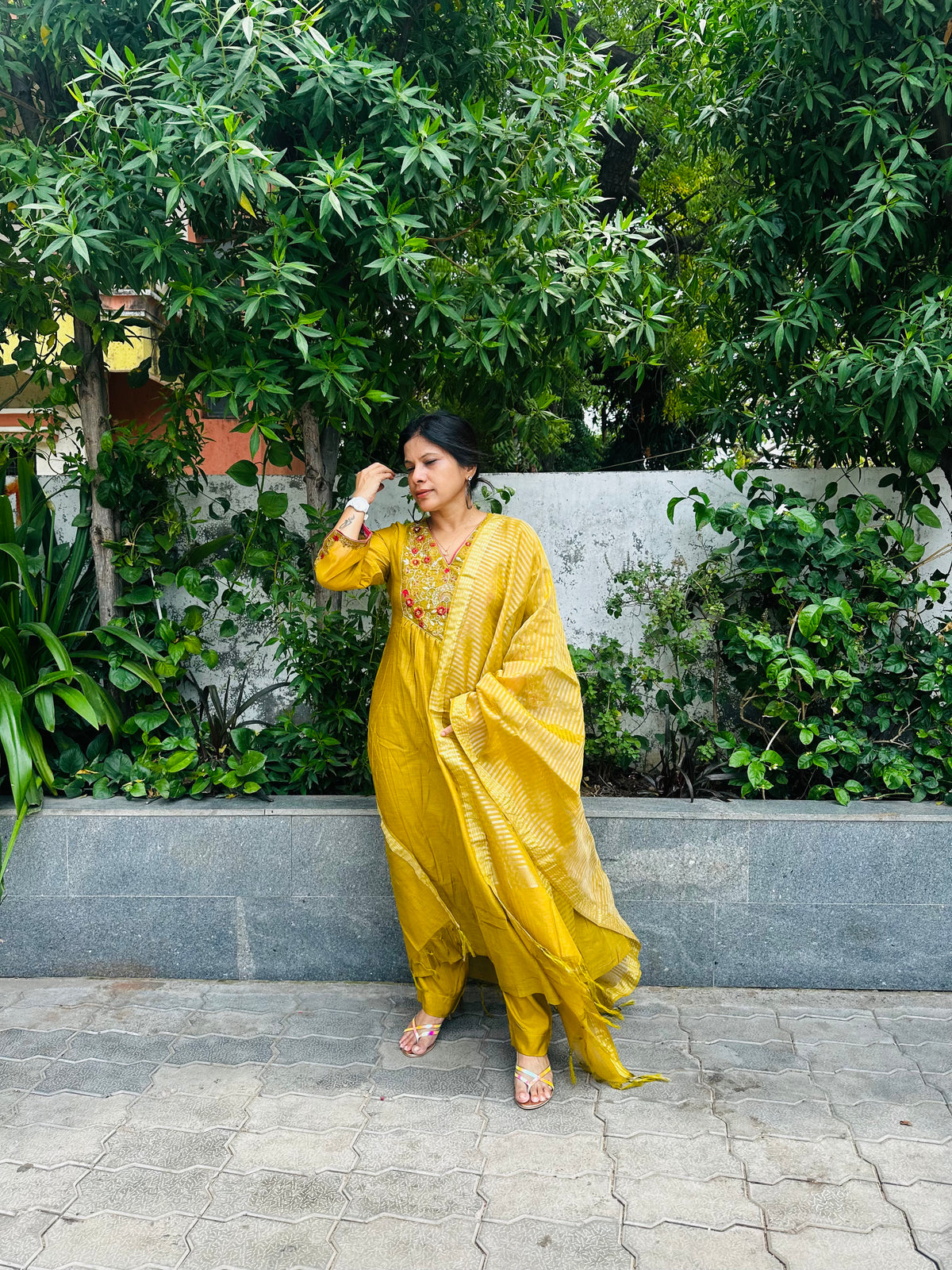 YELLOW CHANDERI SET