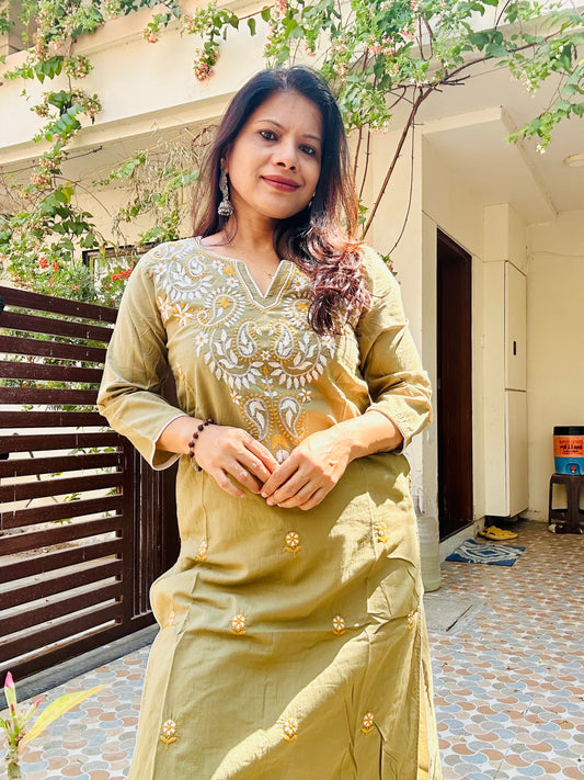 Embroidered cotton solid kurti