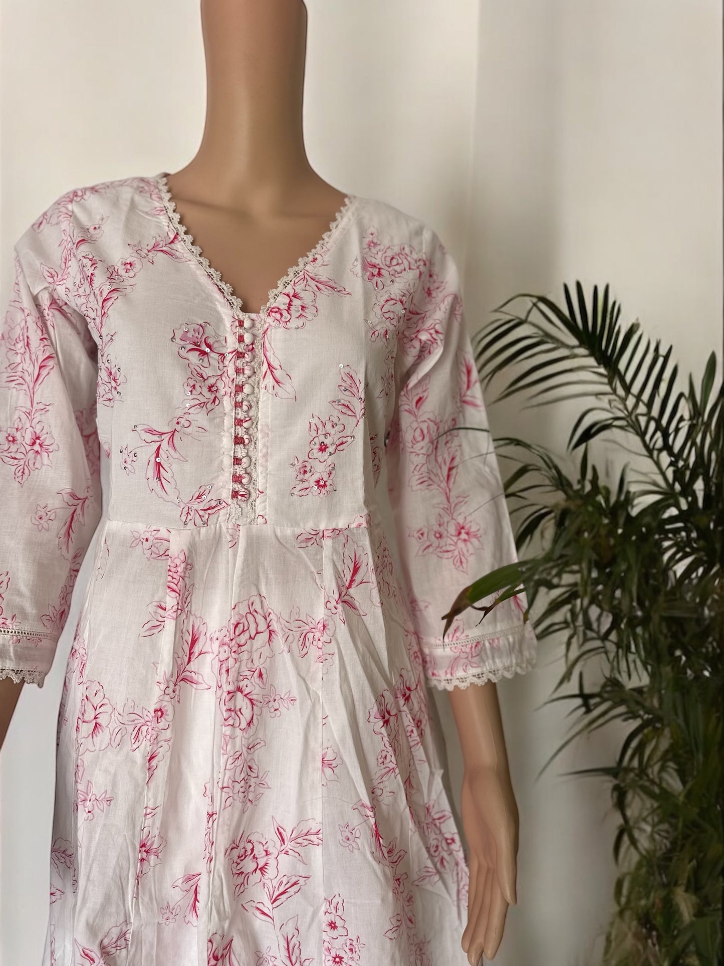 White & pink 2 piece Anarkali kurti set