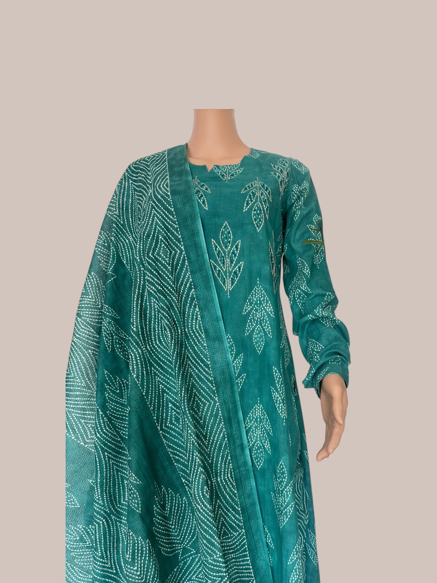 Green printed straight full sleeve Kurti set