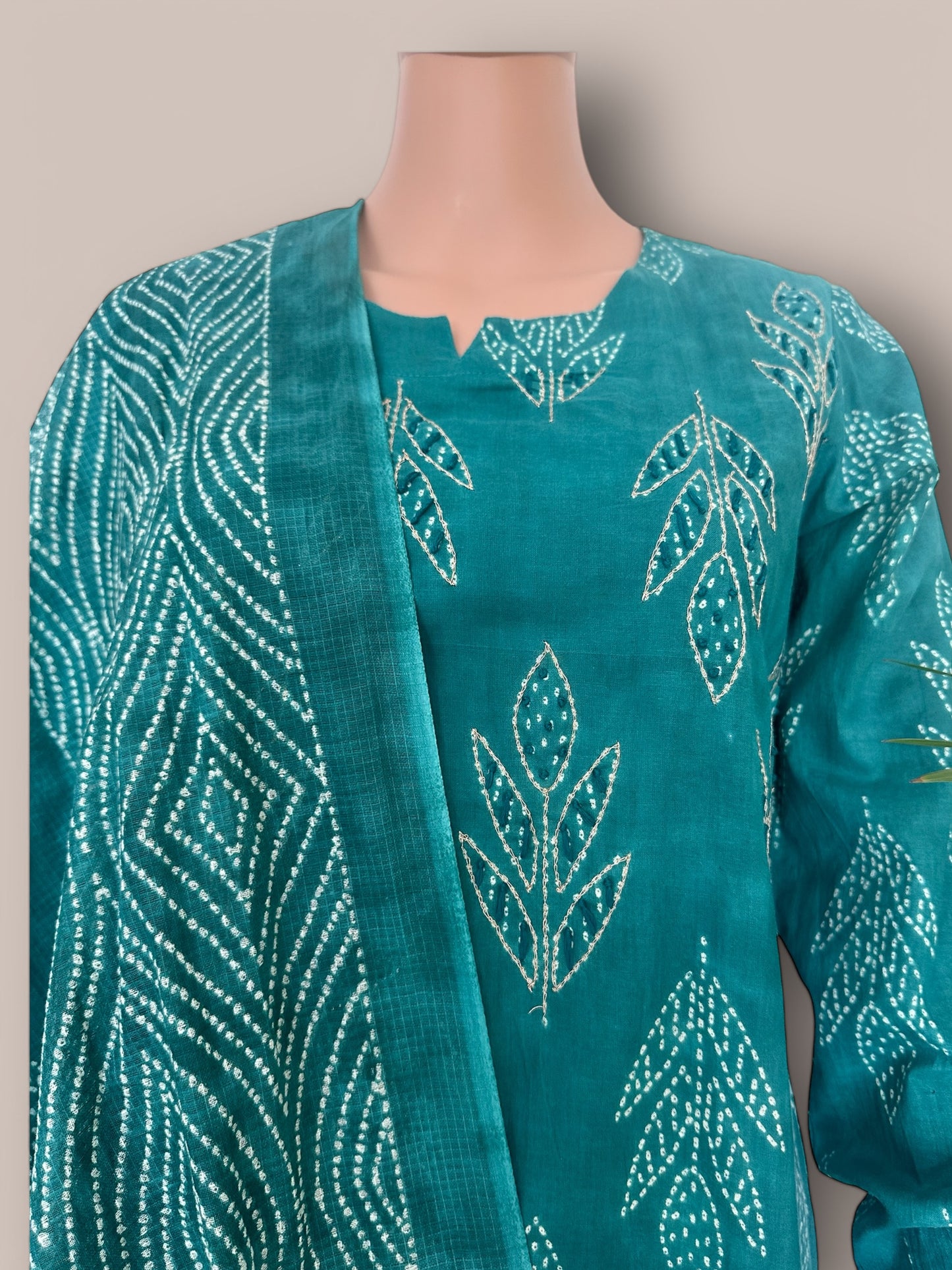 Green printed straight full sleeve Kurti set