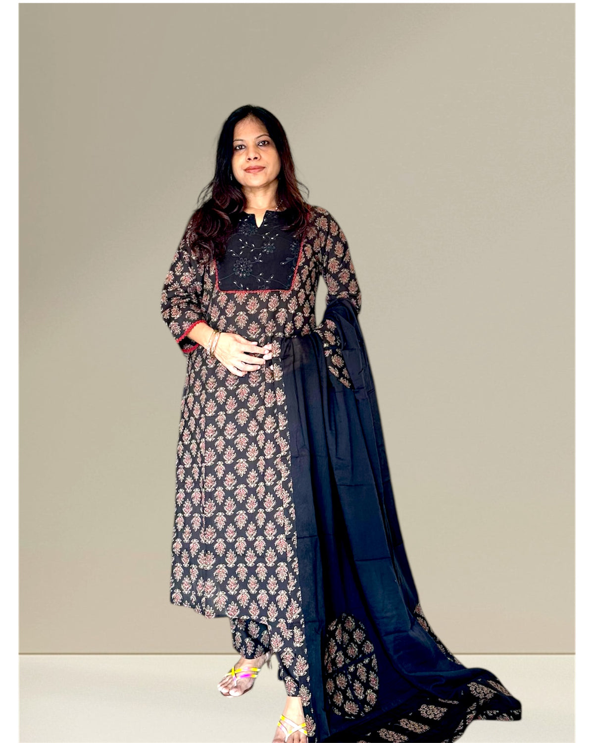 CLASSIC BLACK COTTON PRINTED SETS