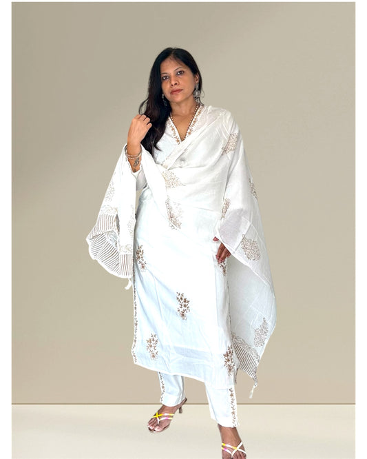 white pure cotton set