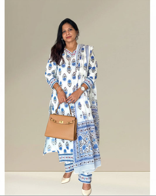 white cotton printed kurti set